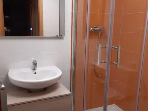 Pis de 70 m² a la Pobla de Vallbona