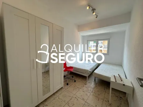 Pis de 90 m² a València