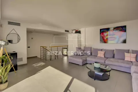 Haus 250 m² in Santa Eulària des Riu