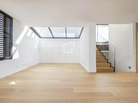 Haus 569 m² in Barcelona