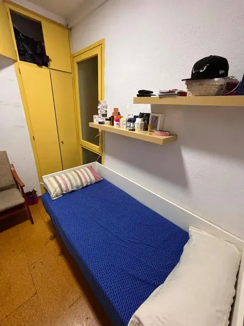 Habitación en alquiler, Barcelona (3/10)