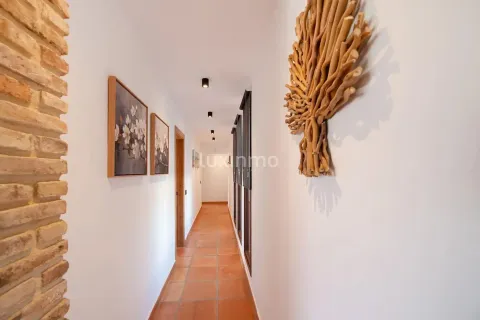 Haus 375 m² in Llíber