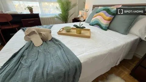 Room for rent, Madrid
