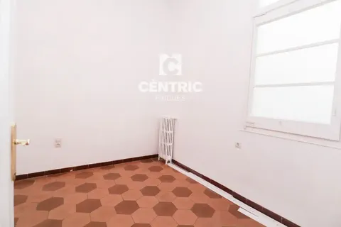 Pis de 197 m² a Terrassa