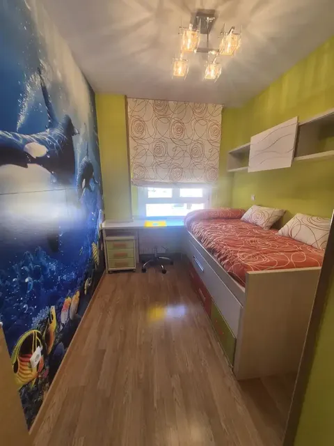 Pis de 95 m² a Àvila