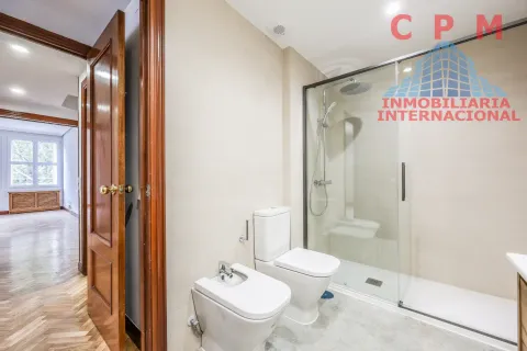 Appartamento 132 m² a Madrid