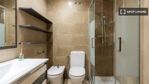 Комната в аренду, Барселона