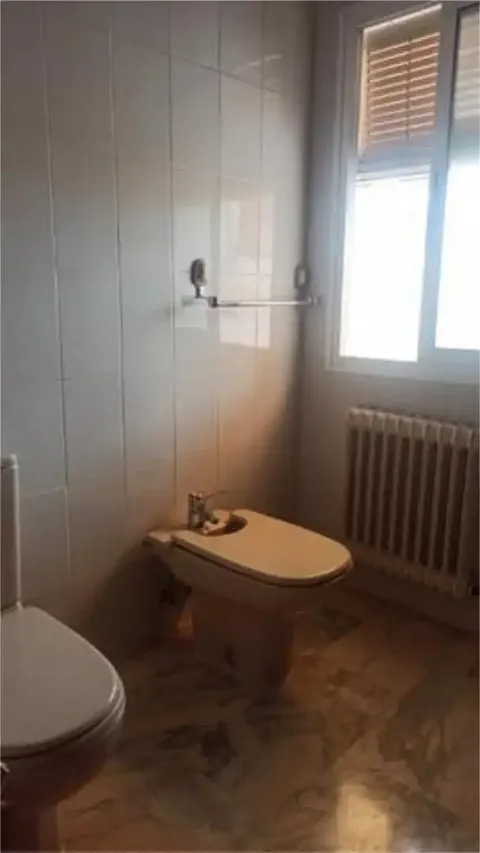 Wohnung 1453 m² in Linares