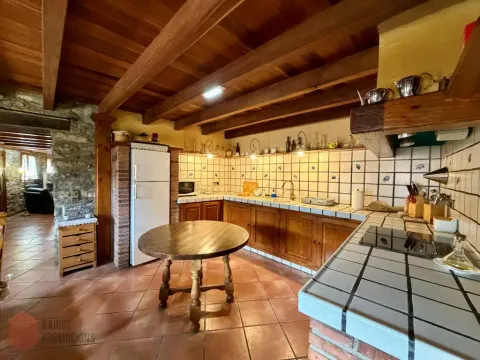Haus 159 m² in Vilallonga de Ter