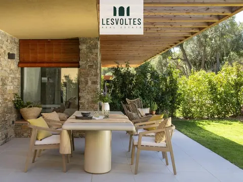 House 170 m² in Regencós (2/24)