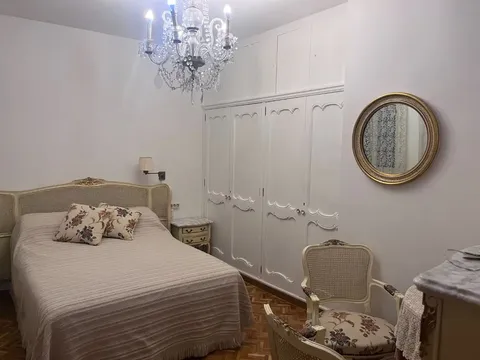 Pis de 104 m² a Terrassa