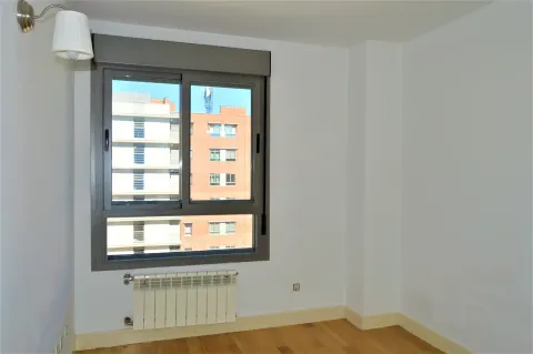 Appartamento 99 m² a Madrid