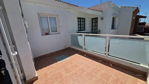 Appartement 80 m² à San Bartolomé de Tirajana