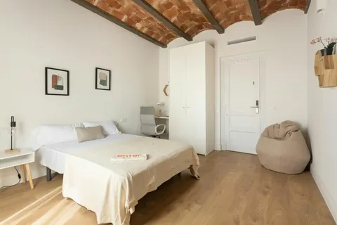 Habitación en alquiler, Barcelona (2/10)