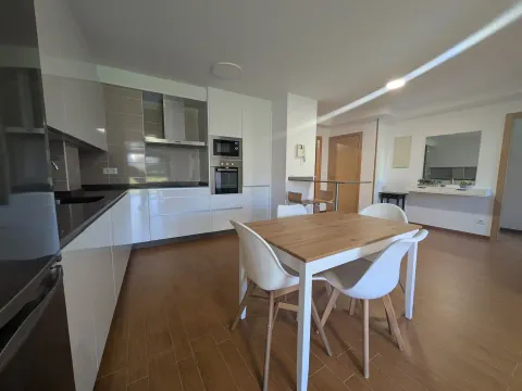 Flat 80 m² in Malpica de Bergantiños (2/17)