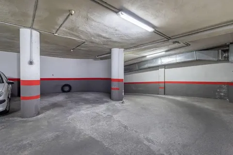 Appartamento 131 m² a Granada