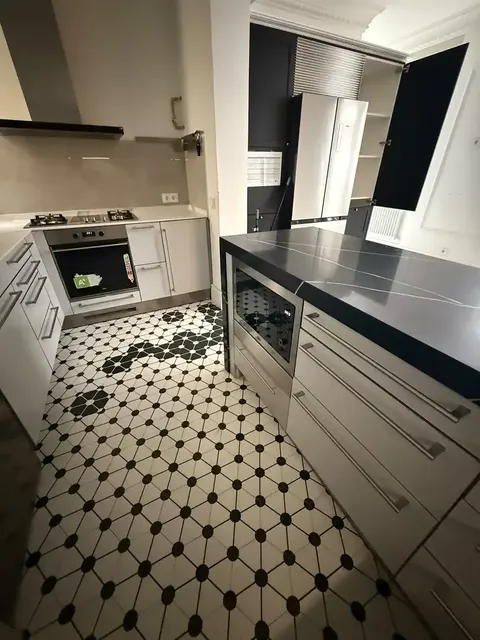 Wohnung 223 m² in Madrid