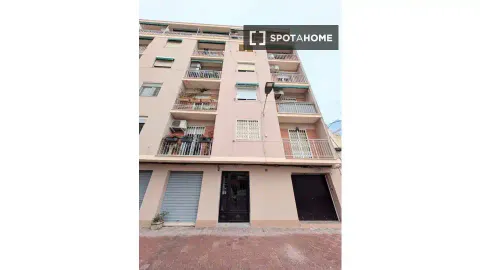 Chambre à louer, Valence