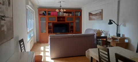 Pis de 99 m² a Gijón