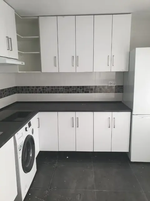 Wohnung 90 m² in Parla
