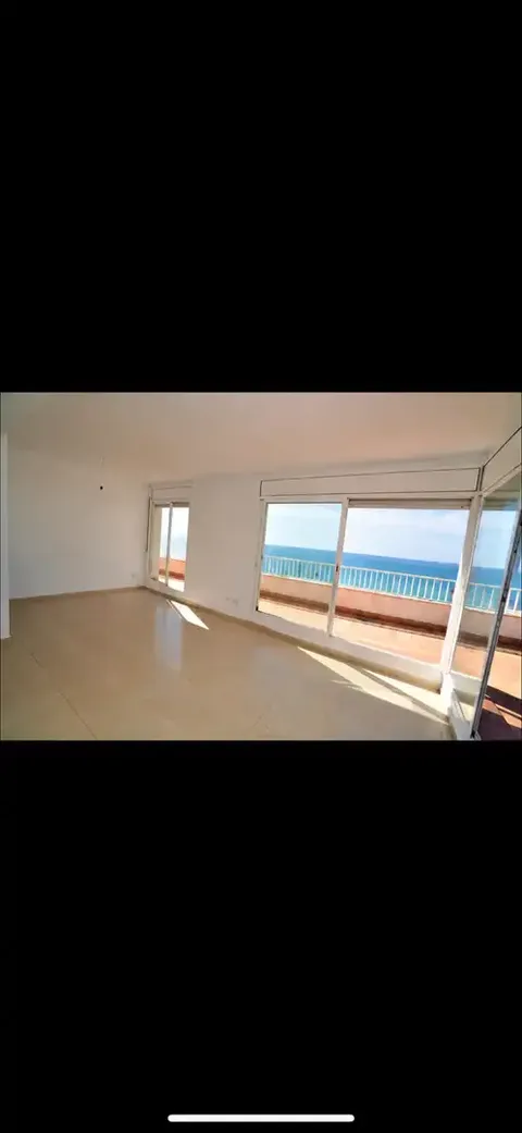 Pis de 92 m² a Cubelles (2/2)
