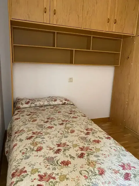 Pis de 95 m² a Àvila