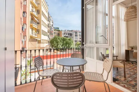 Wohnung 166 m² in Barcelona