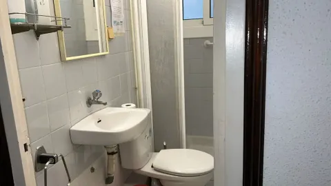 Habitació de lloguer, Barcelona