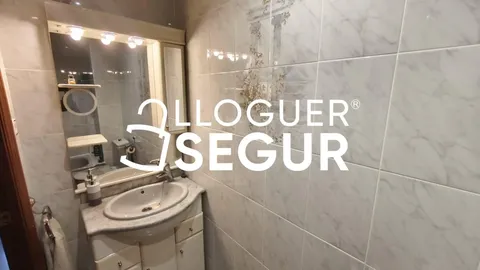 Pis de 74 m² a Badalona