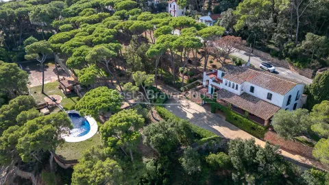 Будинок 606 м² у Palafrugell