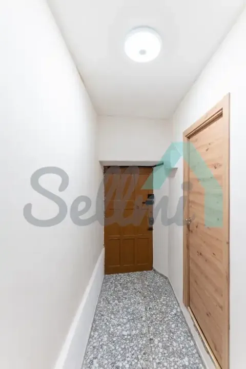 House 109 m² in Salas