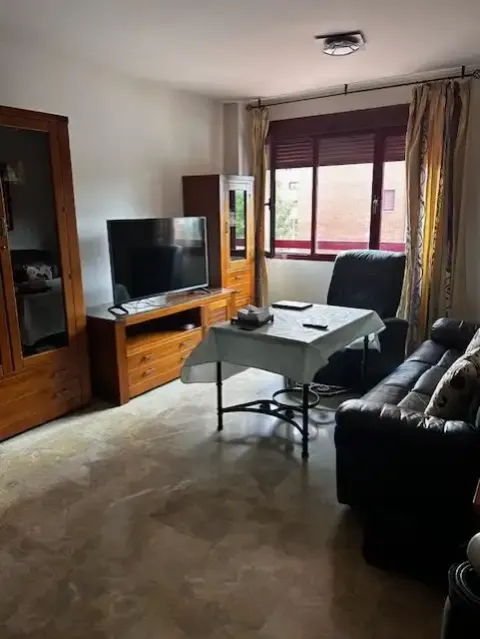 Pis de 90 m² a Còrdova