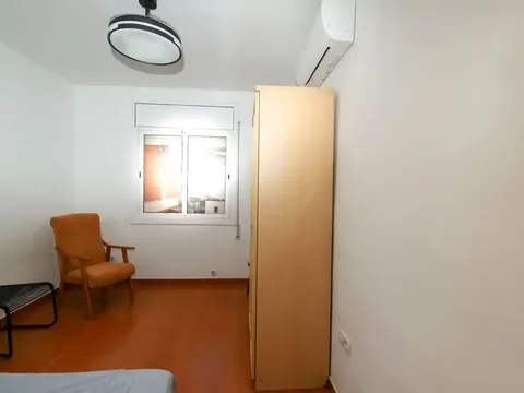 House 130 m² in Montcada i Reixac