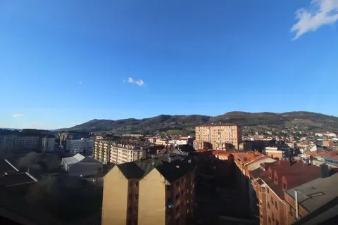 Wohnung 65 m² in Oviedo