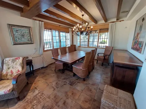 Casa de 300 m² a Elx