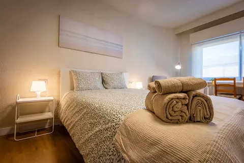 Habitació de lloguer, Parla