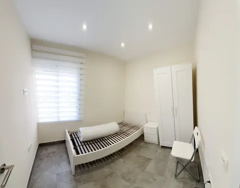 Pis de 85 m² a Còrdova