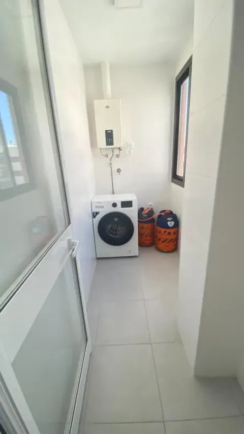 Apartamento 94 m² em Dos Hermanas