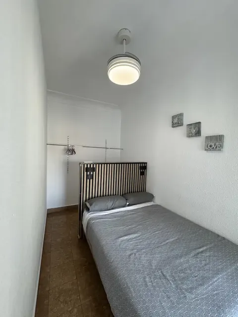Pis de 70 m² a Còrdova