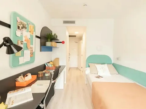Habitación en alquiler, Barcelona (3/10)