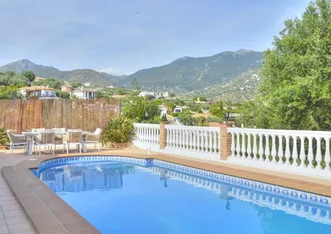 Haus 97 m² in Alcaucín