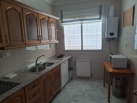 Room for rent, Osuna (2/11)