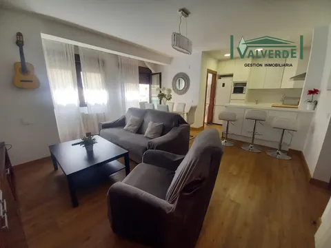 Wohnung 90 m² in Granada