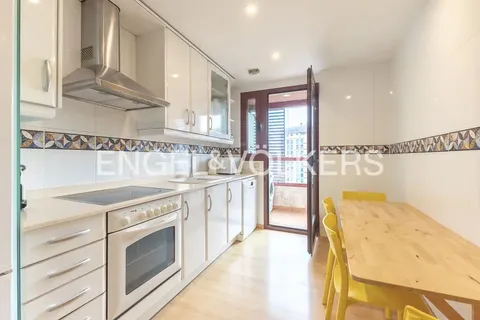 Appartamento 115 m² a Valencia