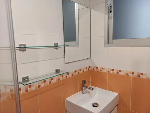 Habitació de lloguer, Torrent
