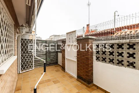 Haus 150 m² in Castelldefels