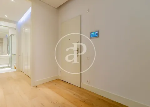 Appartamento 244 m² a Madrid