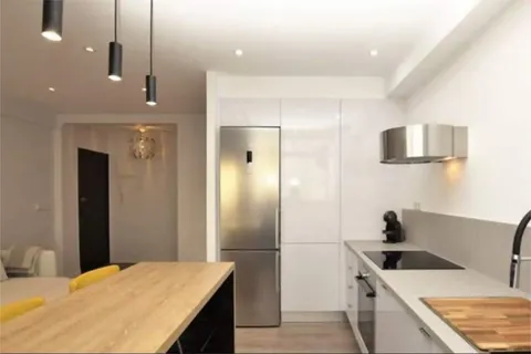 Piso de 80 m² en Estepona