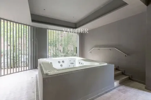 Квартира 100 м² в Мадриде