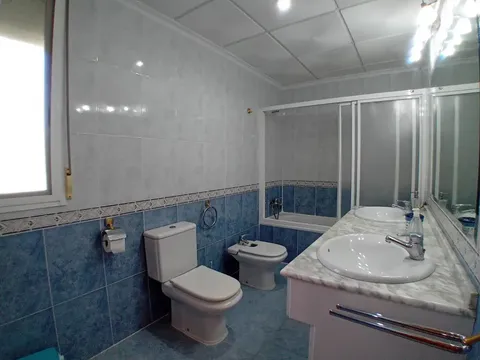 Casa de 254 m² a Còrdova